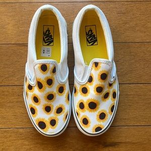 Girls Slip on Vans Size 3